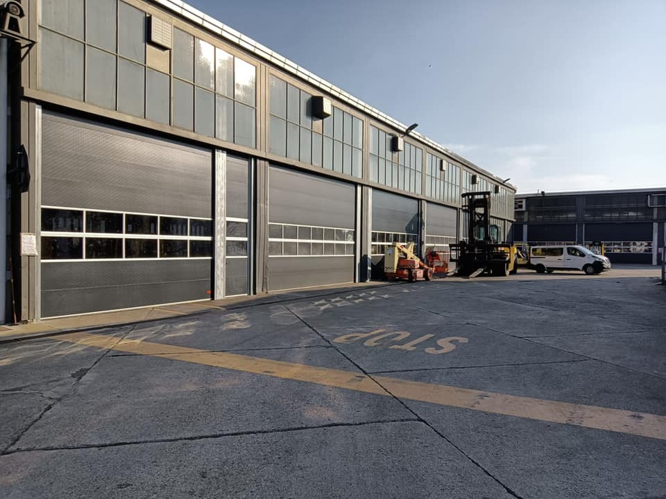 Kompakte ledhejseporte til industriel brug