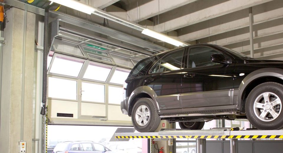 Compact ledhejseport med dør
