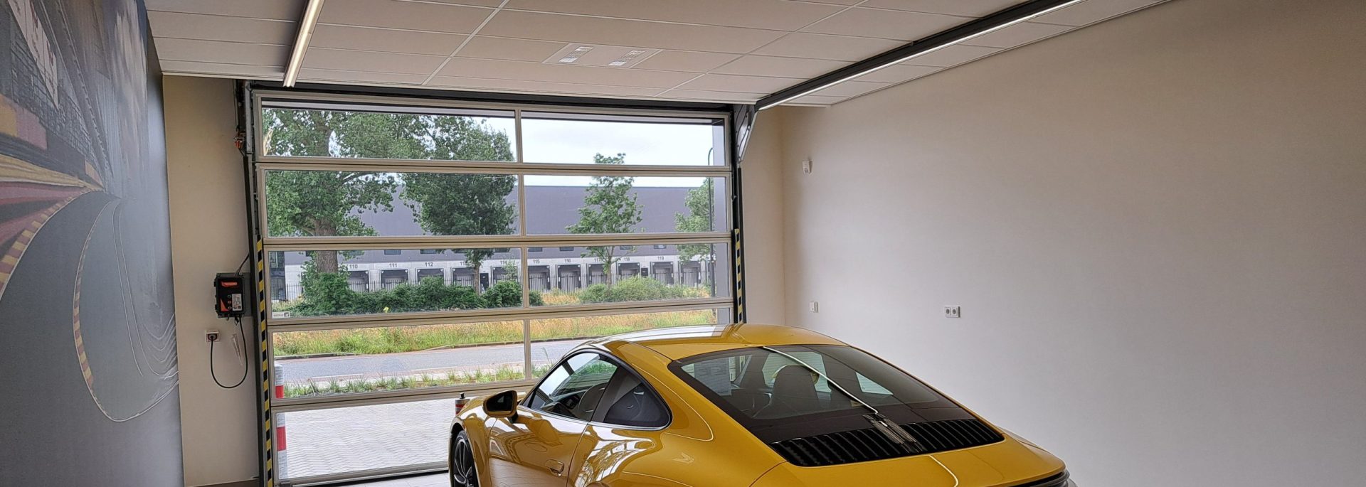 Rolflex Falthebetore im Porsche Zentrum Twente - Video
