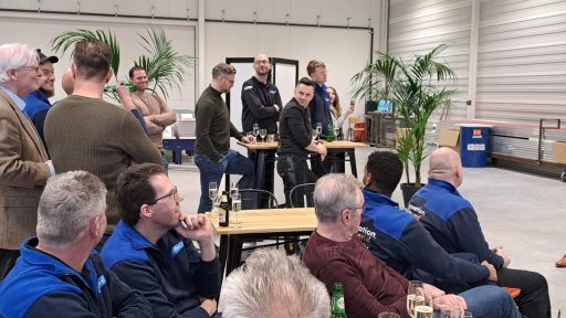 Festliche Eröffnung der neuen Halle Festliche Eröffnung der neuen Halle