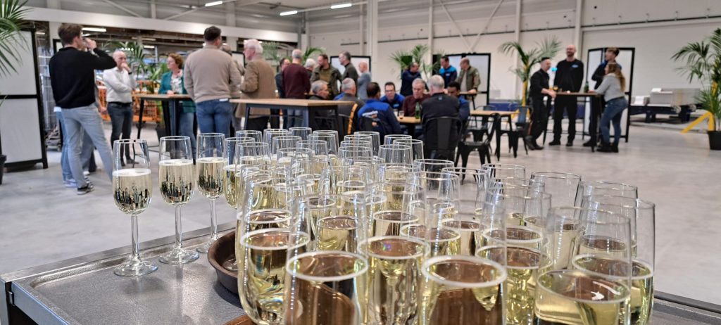 Festliche Eröffnung der neuen Halle