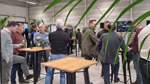 Festliche Eröffnung der neuen Halle Festliche Eröffnung der neuen Halle