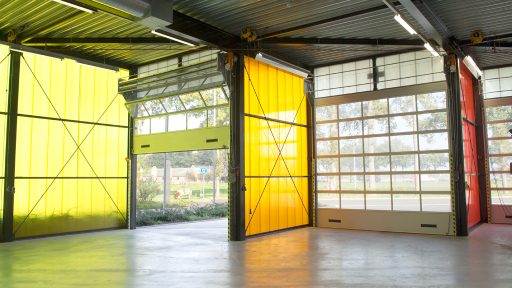 Compact folding doors in Barneveld firestation