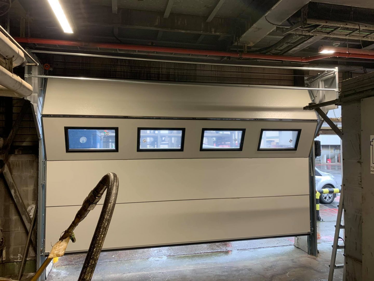 Compact door at Shell Catalysts & Technologies in Belgium in white