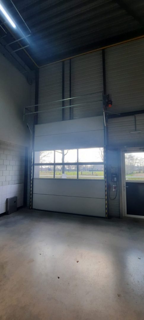 roller shutters for car workshop De Wilde