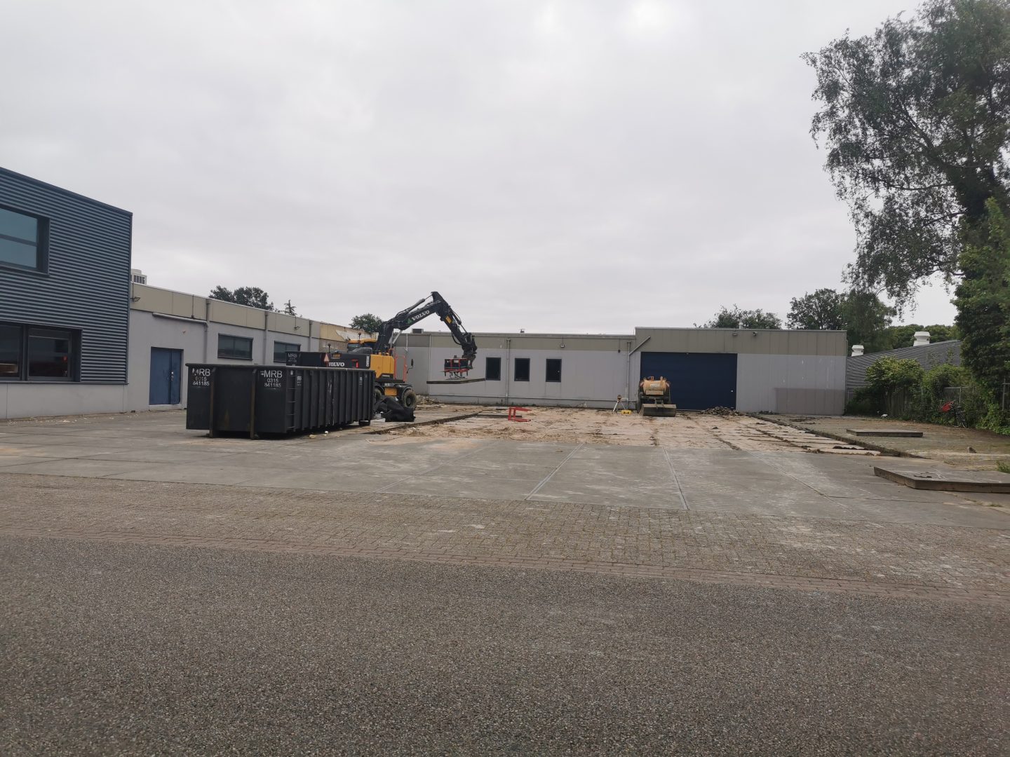 New production hall for Rolflex day 3