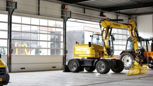 Rolflex locatie Compact door, sandwich and Full vision combined