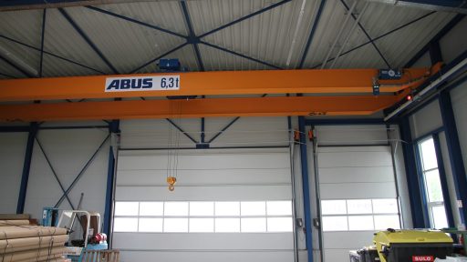Overhead cranes with a Compact folding door by Rolflex