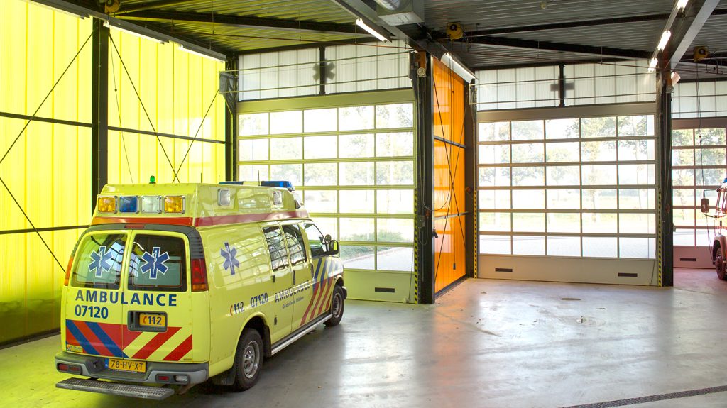 Portes Compact avec grilles de ventilation pour l'ambulance