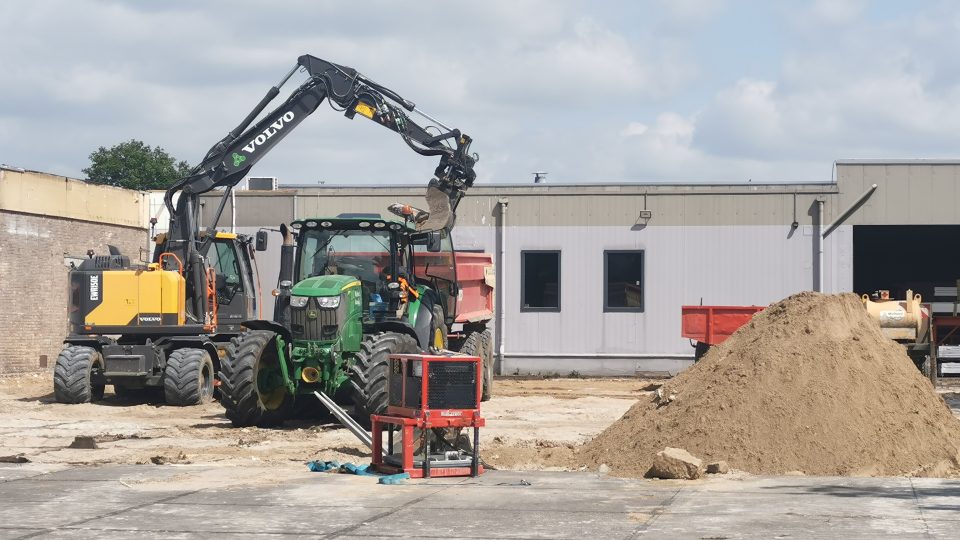 Nouveau hall de production pour Rolflex jour 3