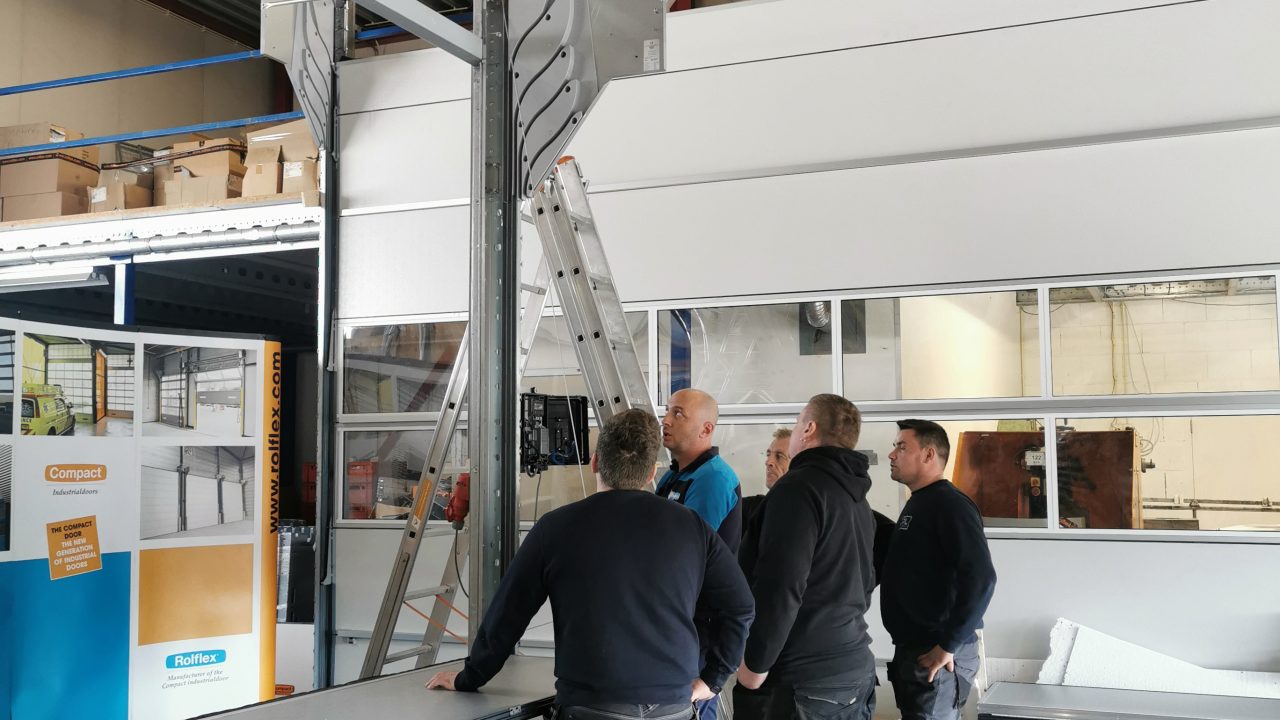 Formation technique pour les monteurs de Belgique