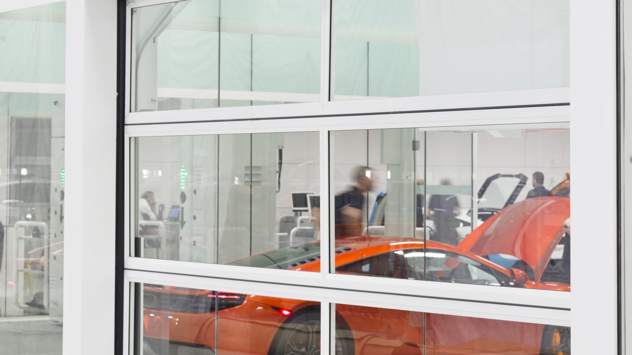 Dynamische test in de productie van Mclaren Dynamische test in de productie van Mclaren