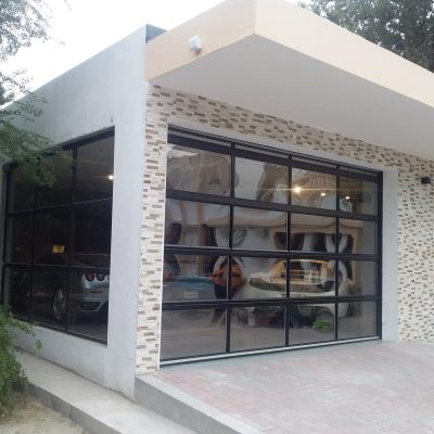 Garagedeur met raam - garage roldeur