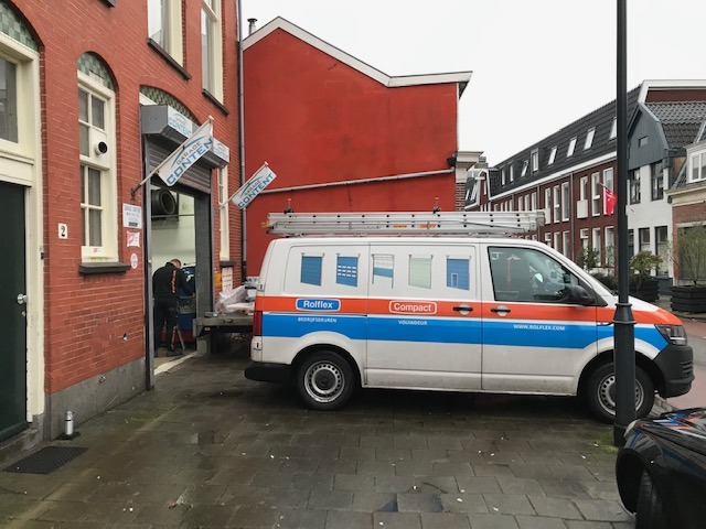Montage van de compact deur in Haarlem