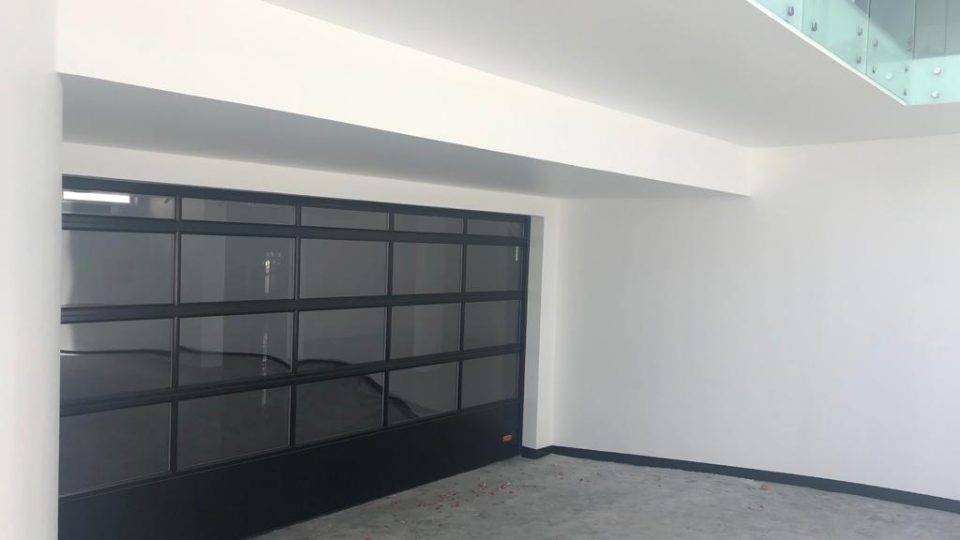 Garagedeur villa Bahrain