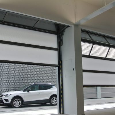 Compact vouwdeur in autogarage - Rolflex