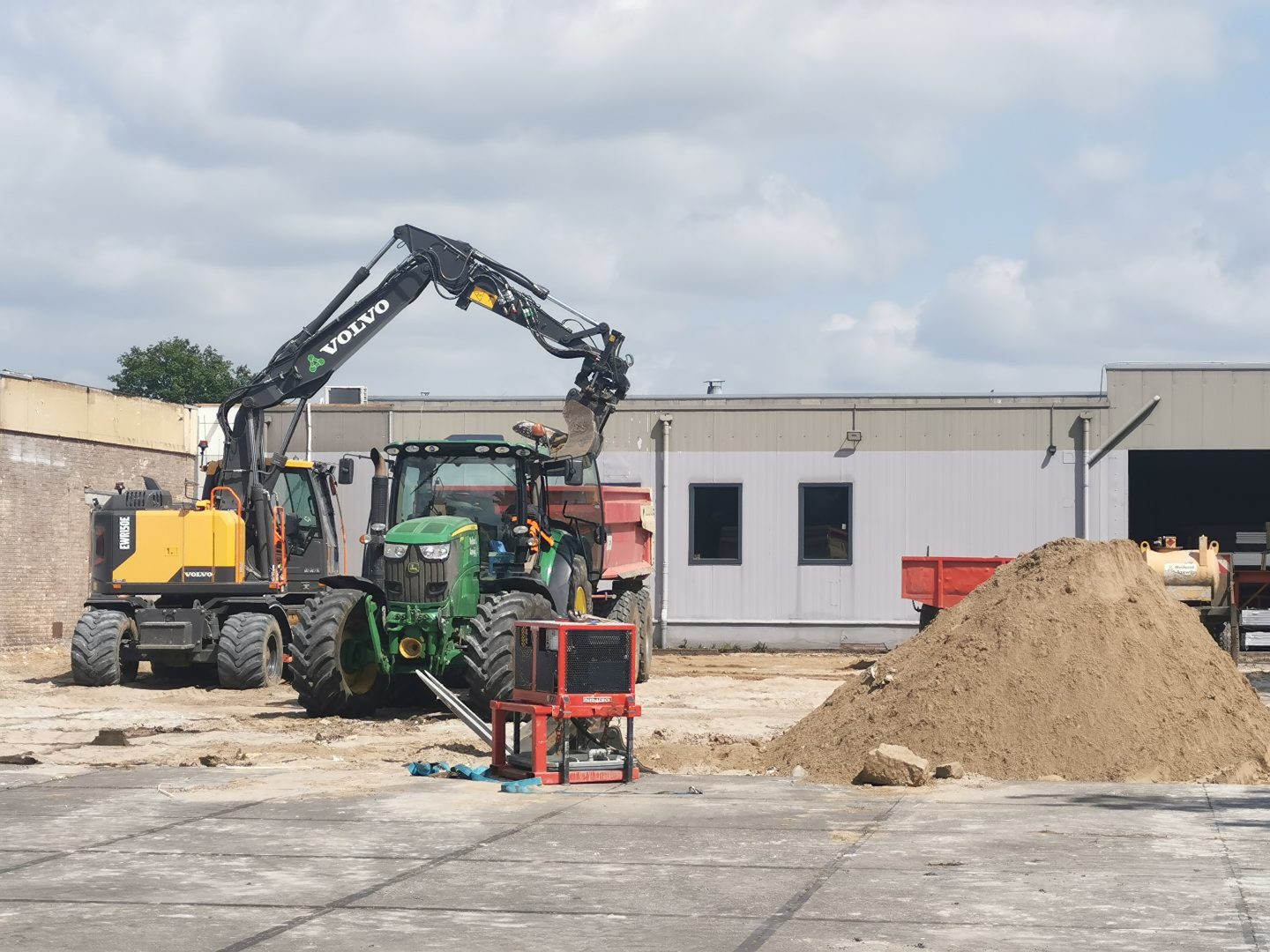 Nieuwe productiehal voor Rolflex