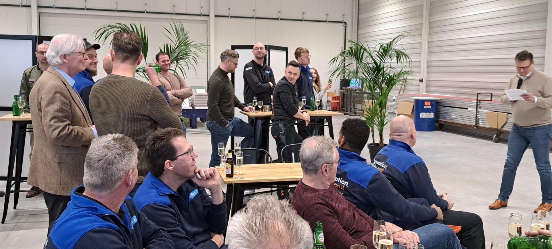 Feestelijke opening van de nieuwe hal